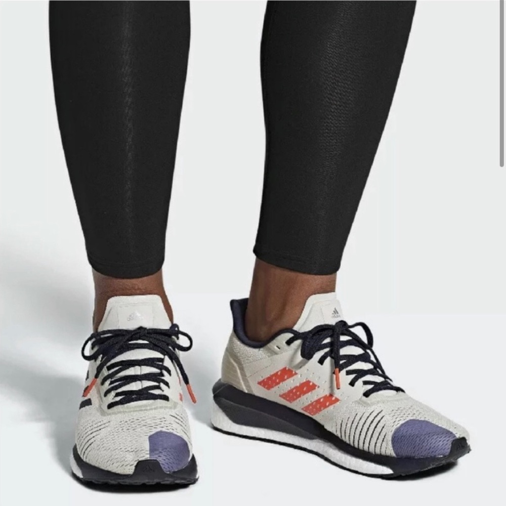 Adidas Mens Solar Drive ST Running
Shoes Beige B96270 Lace Up Low Top,
Size 10